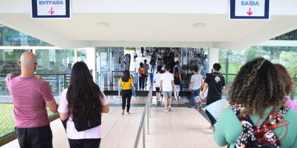 Enem vac abr 2811214311.jpg